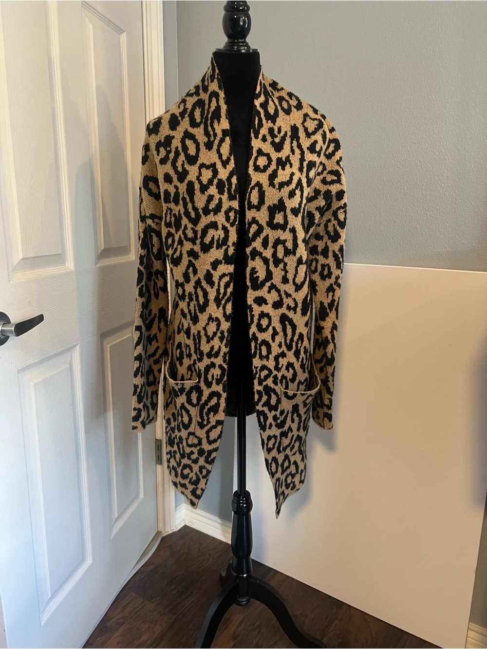 Cyrus Leopard Print Open Cardigan - Beige & Black